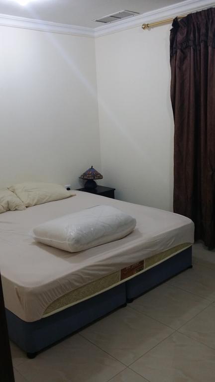 Red Tower Furnished Apartments Mahboula Zimmer foto